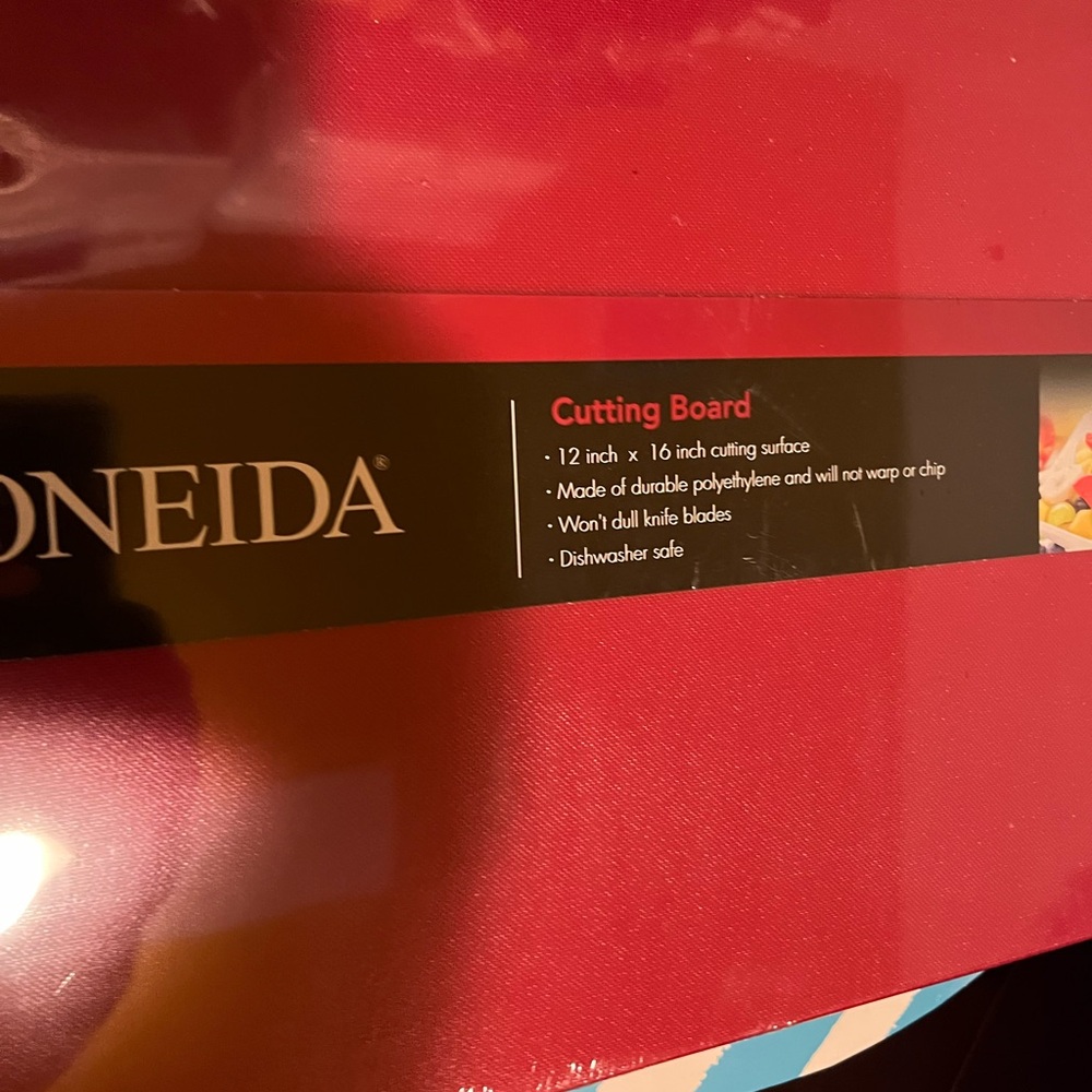 Oneida Cutting Board New - Picture 9 of 15